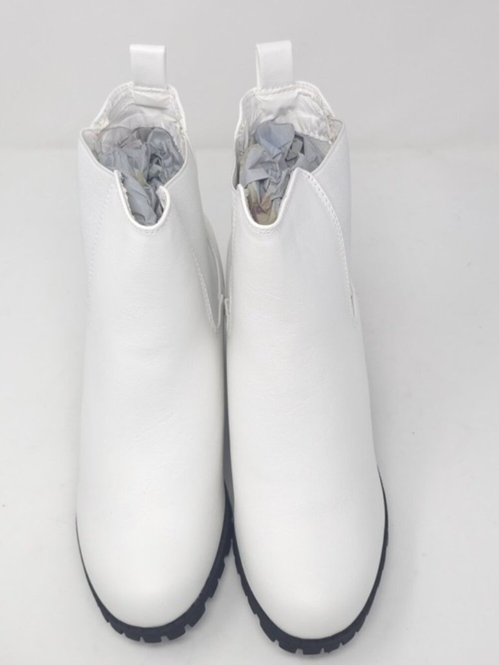 White Chunky Heel Ankle Boots Chelsea Style Platform Minimalist Trendy - Picture 10 of 10
